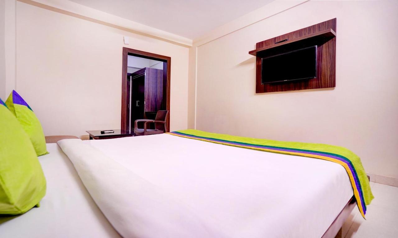 Hotel Treebo Trend Globe International Puri Esterno foto
